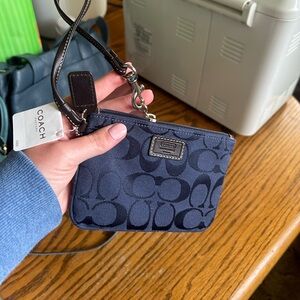 Coach Skinny Wrist NWT Navy Blue